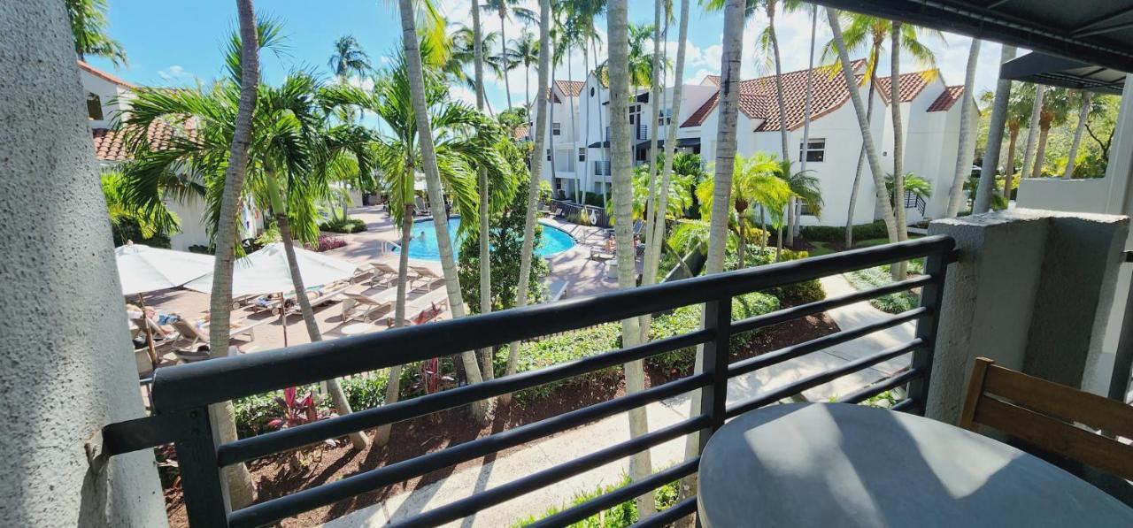 Dharma Home Suites Dania Beach At Sheridan Ocean Club Exterior foto